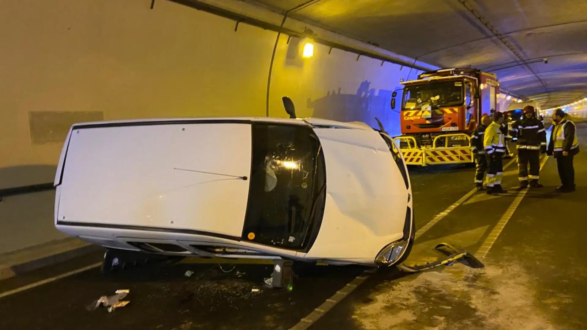 Un Accidente En El T Nel De Somport Obliga A Cortar Durante Casi Tres