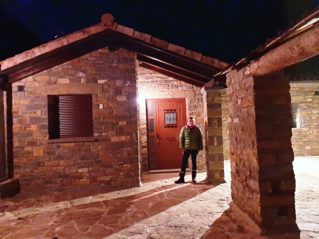 Lourdes Lanau es una de las vecinas de las familias que han vivido siempre en Usana y que ofrece apartamentos de turismo rural.