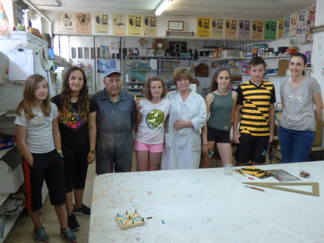 Noguero y Campo con un grupo de alumnos.