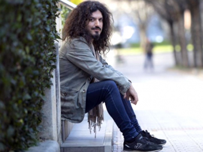 Como artista invitado estará Razkin (La Fuga), que presentará en acústico las canciones de su proyecto en solitario.