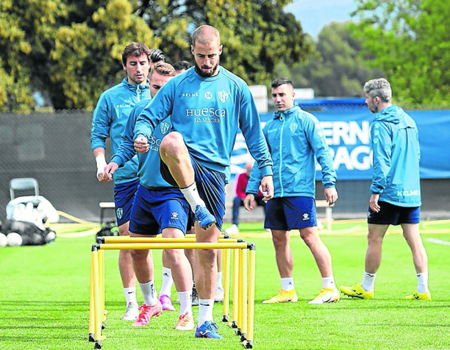 El capitán de la SD Huesca Jorge Pulido se enfrentará mañana al Atlético de Madrid, equipo en el que se formó.