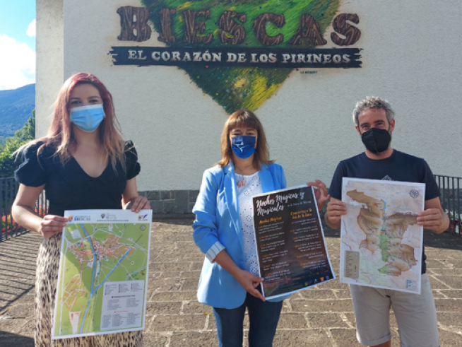 Marta Luis, Nuria Pargada y Javier Etura presentaron el programa de actividades.