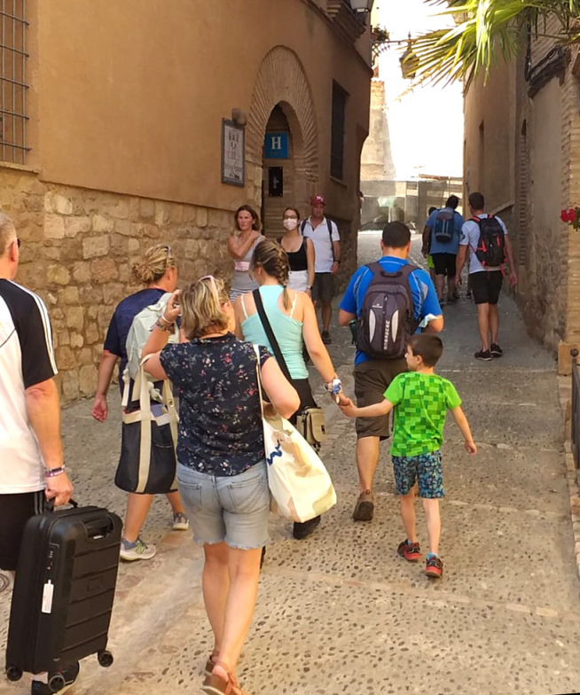 Turistas en Alquézar
