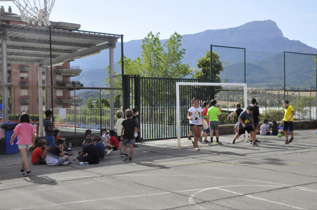 Más de 1.600 alumnos han comenzado el curso en los colegios de la Jacetania.