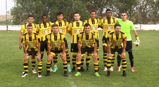 Un once del Alcolea en un partido de pretemporada