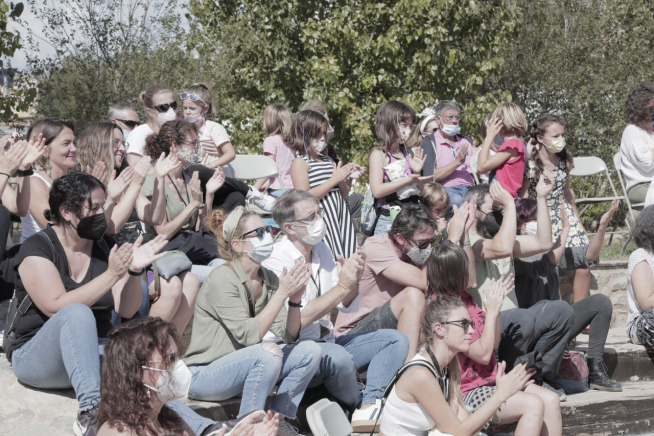 El público disfrutó de una intensa jornada de actividades culturales en Almudévar.