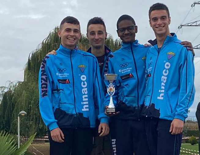 El equipo Sub-18 masculino de Hinaco fue tercero.