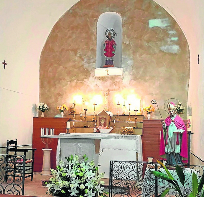 Iglesia de la localidad, donde volverán a funcionar las campanas.