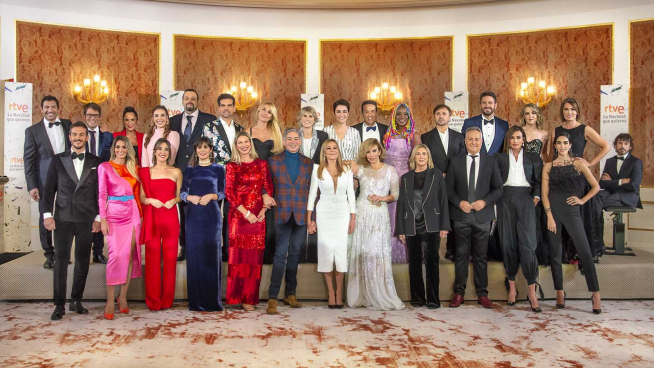 Los rostros más populares de RTVE en la presentación de la programación navideña.
