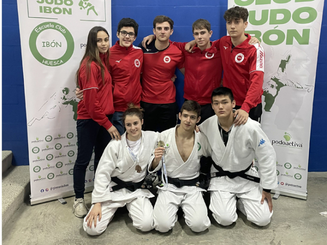 Representación de la Escuela Club Ibón.