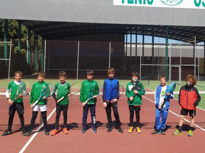 Encuentro entre Osca y Pyrenesport Jaca de categoría alevín.
