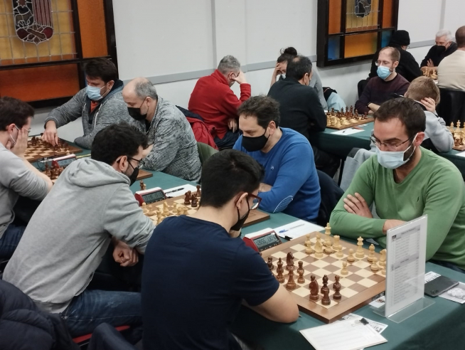 Jaime Casas acabó tercero tras empatar su último duelo con Palacio de Pioneros, campeón final.