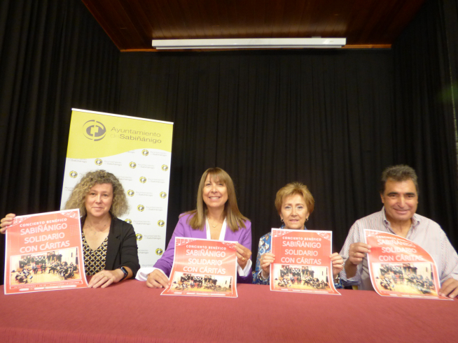 Marisa Morillo, Berta Fernández Tere Otal y Manolo Cajal presentaron la actuación del 30 de septiembre.