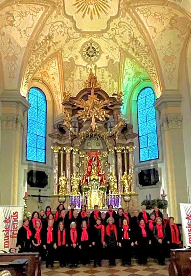 El coro ribagorzano realizó su primer concierto en la iglesia de Mullner Kirche.
