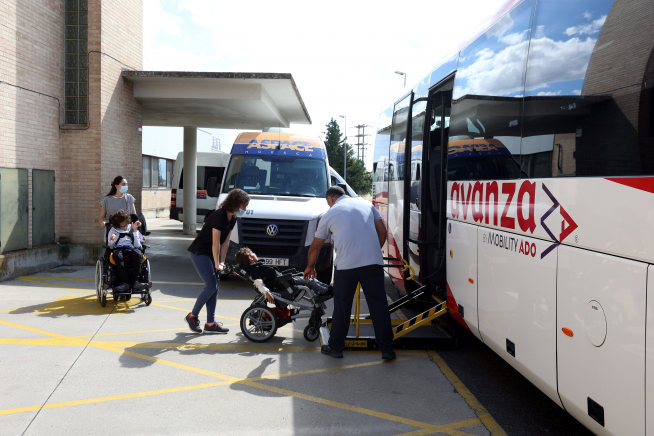 El autobús, en convenio con Avanza, es otro de los medios de transporte utilizados.