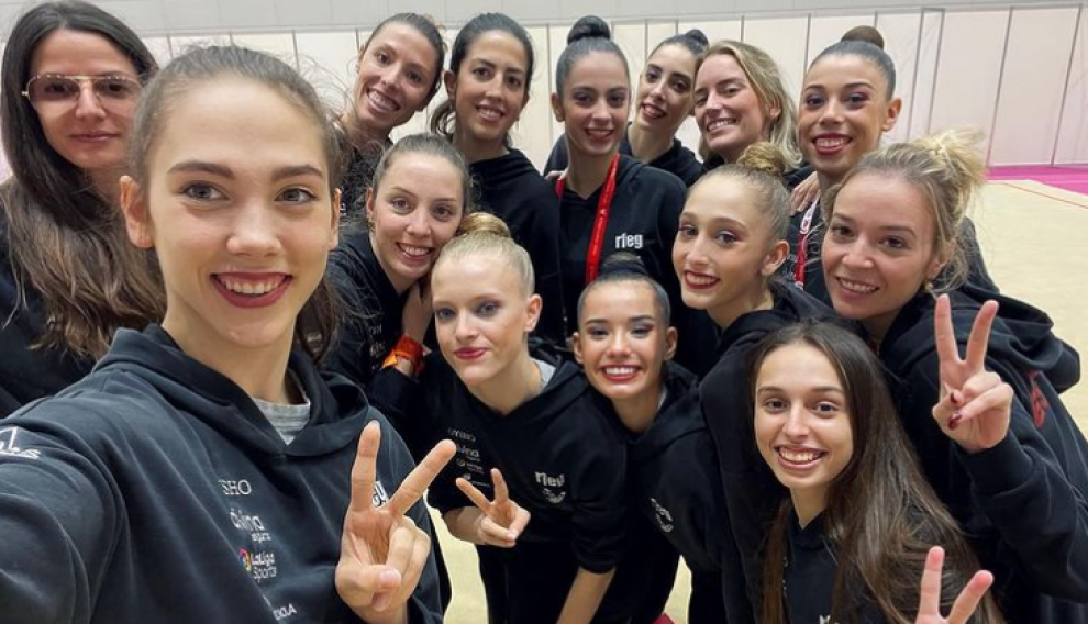 La selección española, al completo, celebra el final del mundial.