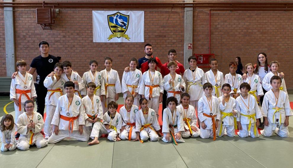 Judocas de Ibón en la Copa de Aragón Alevín