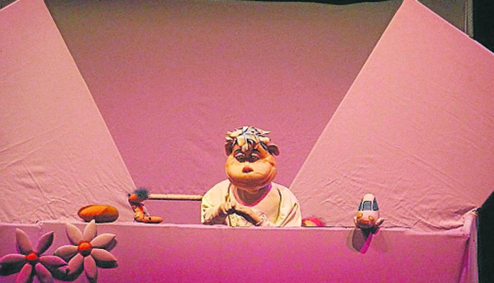 El público infantil disfrutó de la compañía Búho Teatro.