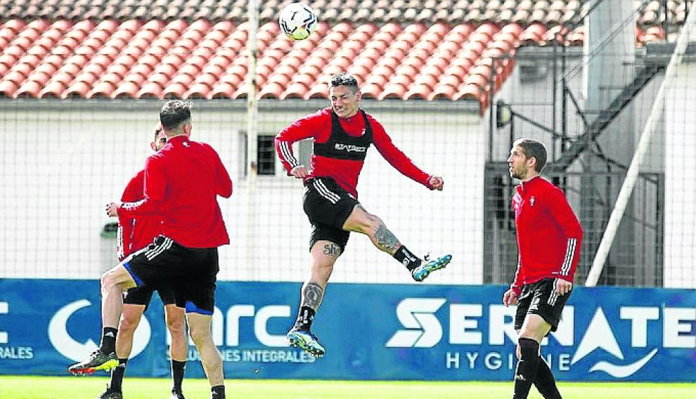 Chimy Ávila ha dejado atrás sus dos graves lesiones de rodilla y está a punto de volver a jugar.