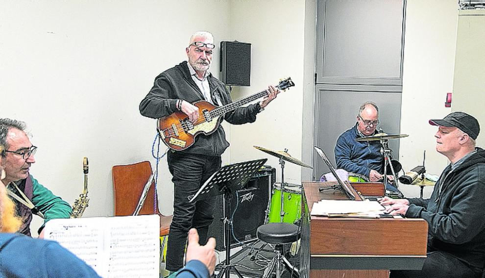 Algunos de los músicos que acuden al curso, al que todavía se pueden apuntar algunas personas.