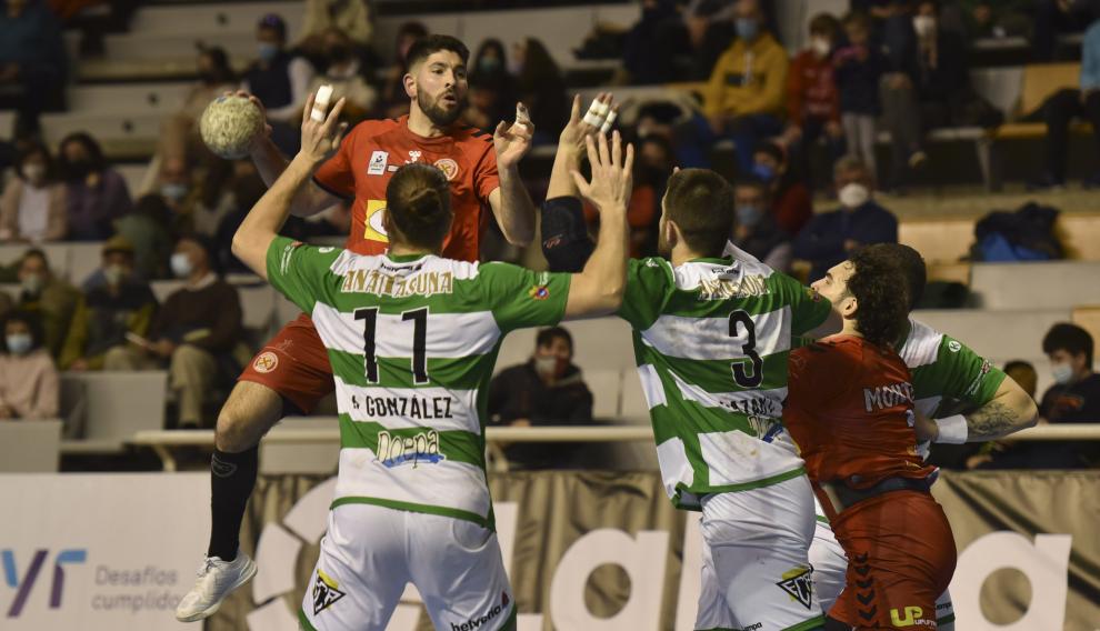 El portugués Joao Pinto tampoco continuará el próximo año