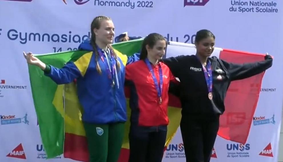 Elena Guiu ha firmado doblete en el medallero de la Gimnasiada con oro y plata.
