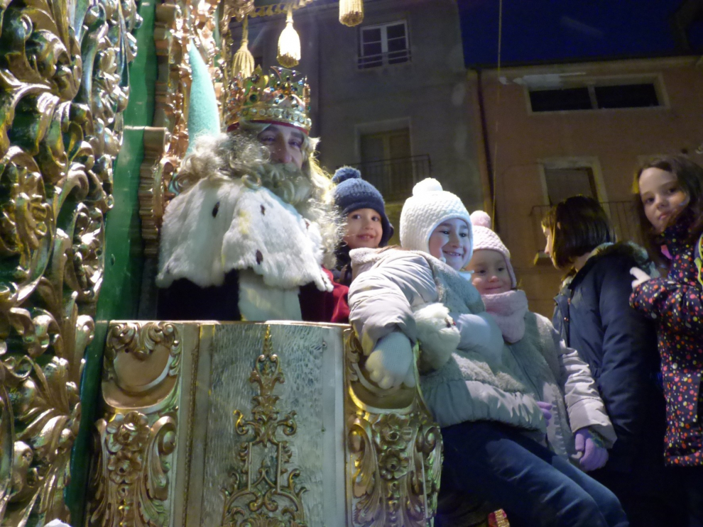 Los Reyes Magos visitan la provincia de Huesca