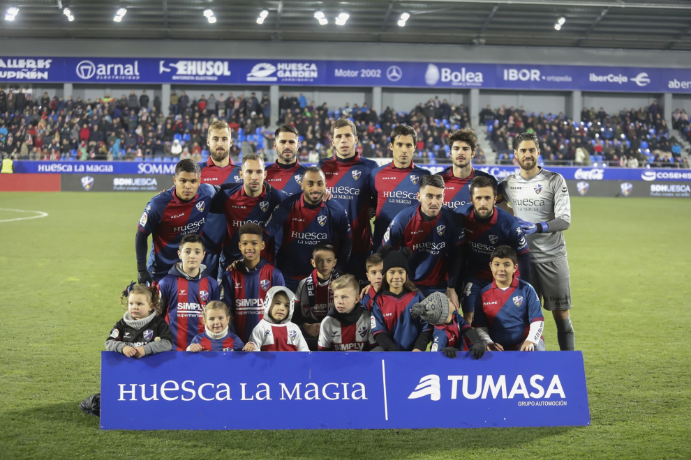 Victoria del Huesca ante el Betis (2-1)