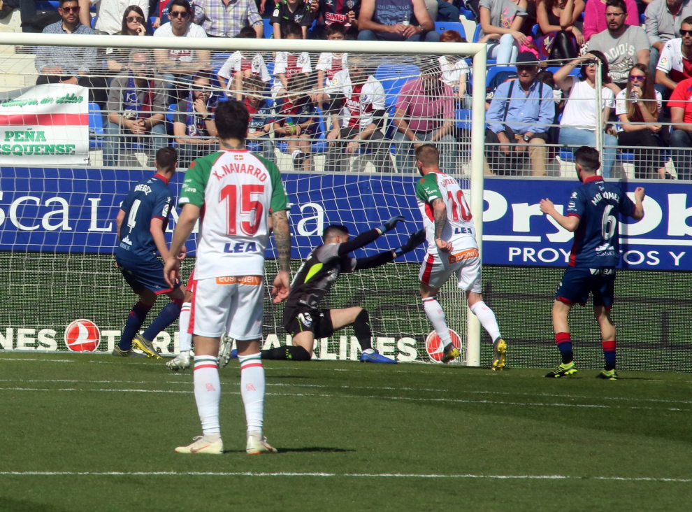 El Huesca cae derrotado ante el Alavés