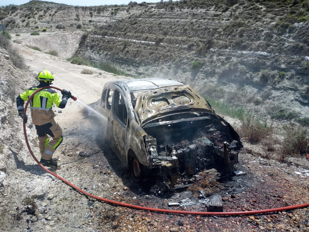 Incendio entre Valfarta y Bujaraloz