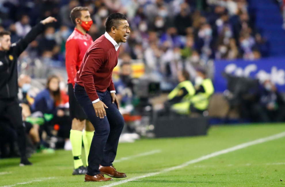 El Huesca se enfrenta al Zaragoza en la Romareda.
