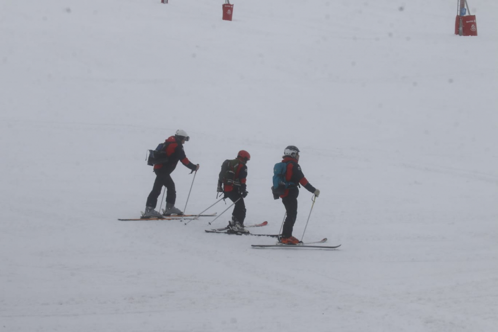 Últimos preparativos para tener a punto las pistas.