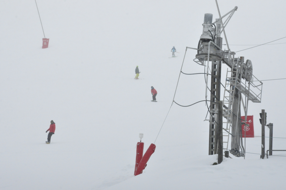 Los esquiadores disfrutan de sus pistas desde este jueves.