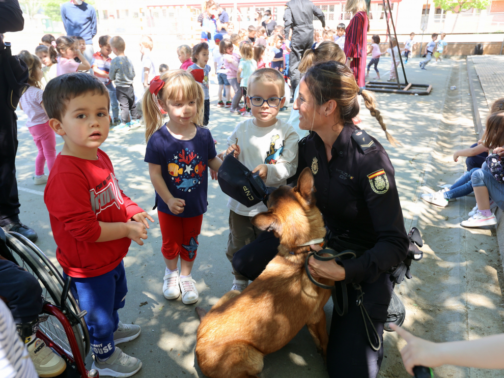 Exhibición de perros de Policía.