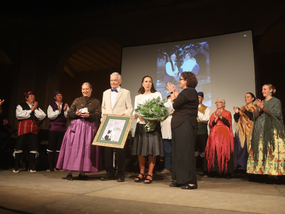 El acto abrió el XXII Festival Folclórico Castillo de Montearagón