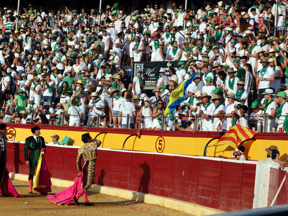 PABLO SEGURA PARDINA - .. foto pablo segura 11 - 8- 33....toros dia 11[[[DDA FOTOGRAFOS]]]