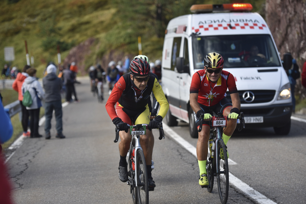 Quebrantahuesos y Treparriscos 2022 carrera sabiñánigo cicloturismo