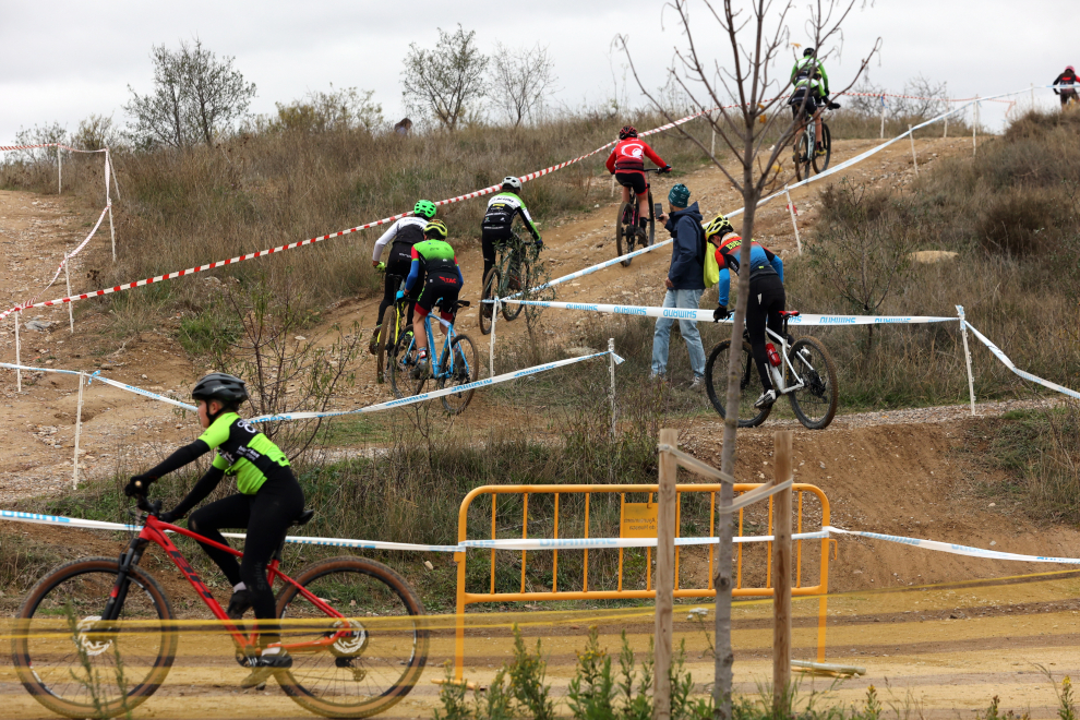 ciclismo     Ciclismo. Ciclocross Ciudad de Huesca.  foto pablo segura  11 - 12 -22[[[DDA FOTOGRAFOS]]]