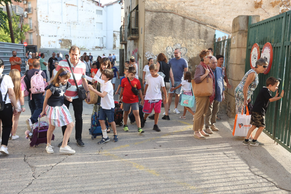 Nervios y emoción para más de 26.000 alumnos de la provincia de Huesca