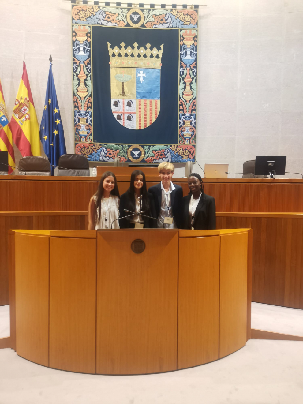 El foro se celebró en Zaragoza y dos de ellos expusieron las conclusiones del debate ante 27 ministros de Educación de la Unión Europea, entre ellos, Pilar Alegría.