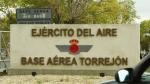 Acceso a la base aérea de Torrejón de Ardoz.