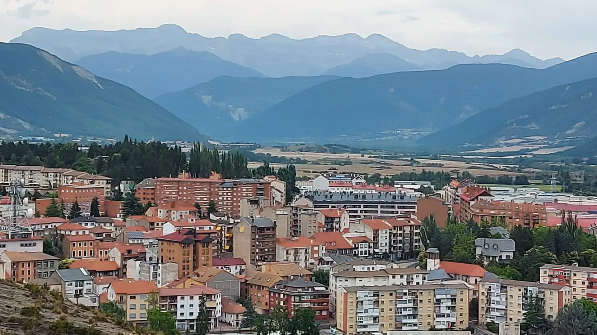 Un cuestionario para saber la situación de la vivienda en Sabiñánigo