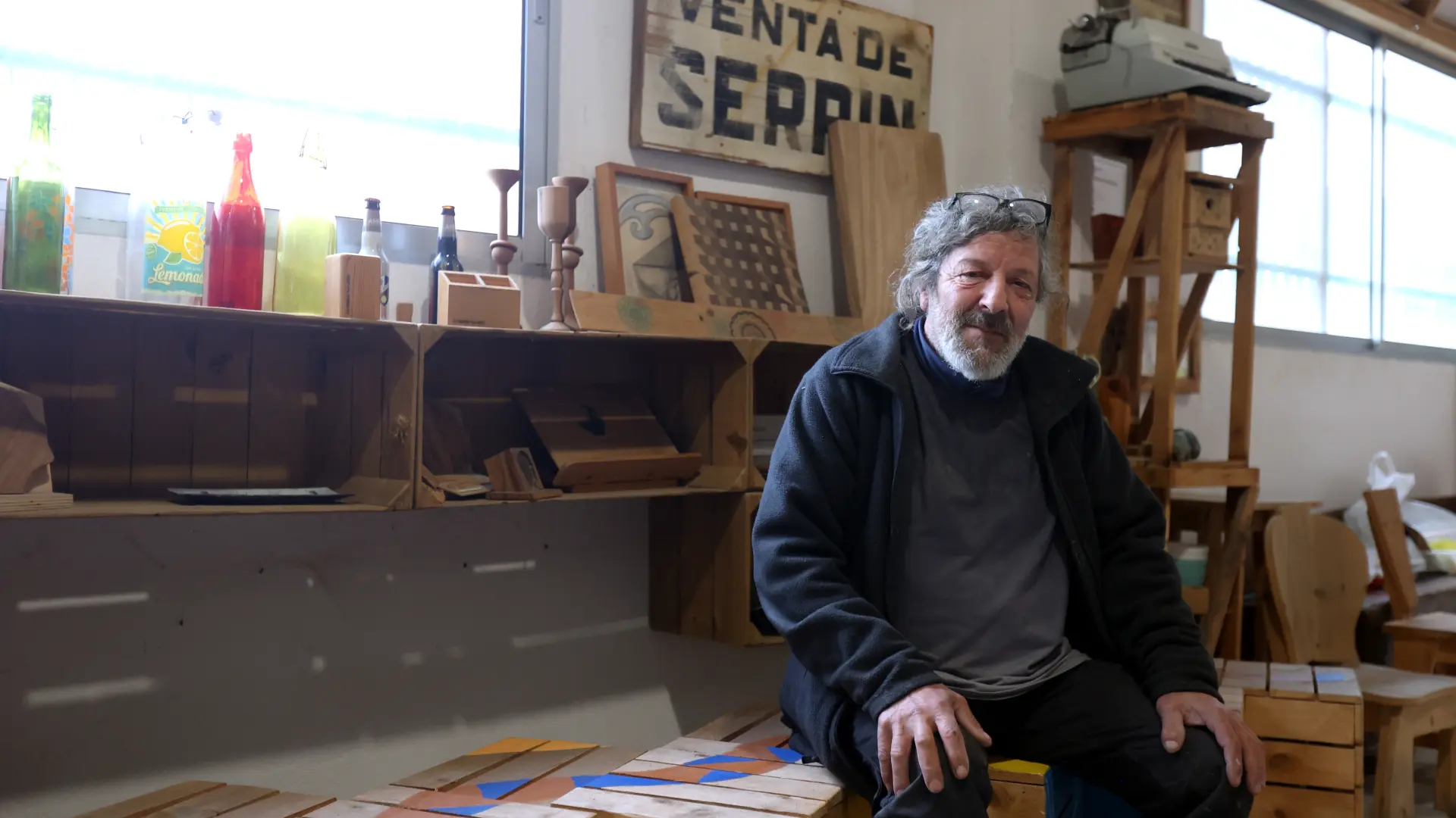 Carlos Santafé Acín En madera creas una pieza que se visualiza enseguida y eso les anima