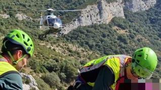 Rescate de la Guardia Civil en Arco Gratal por la picadura de una serpiente.