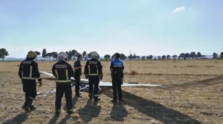Una persona herida en un accidente de ala delta en Conchel al chocar con un tendido eléctrico