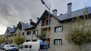Viviendas de protección oficial de Benasque objeto de la controversia