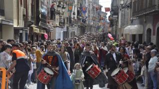 Jaca celebra un multitudinario Primer Viernes de Mayo.