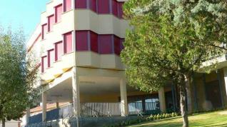 Edificio de la Escuela Hogar de Boltaña.