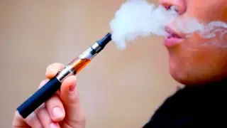 Las sustancias del cigarrillo electrónico y el vapeo son "nocivos" para la salud