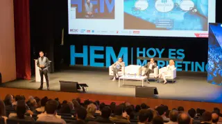 Conferencia de Sergio Bernués en Hoy es Marketing en Pamplona.